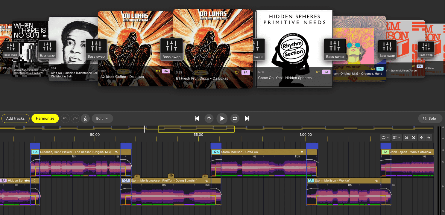 DJ.Studio carrousell mix overview