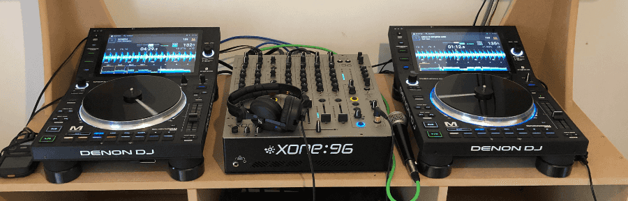 intermediate home dj setup