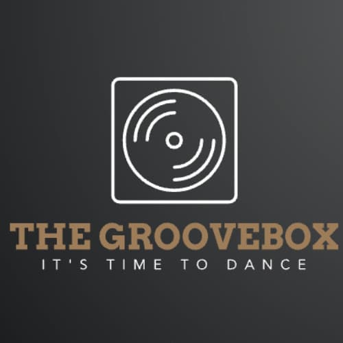 Cover art for Discomix 10 The GrooveBox InTheMix by The GrooveBox